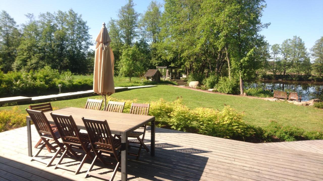 Villa Kivikoski Pyhtaa ภายนอก รูปภาพ