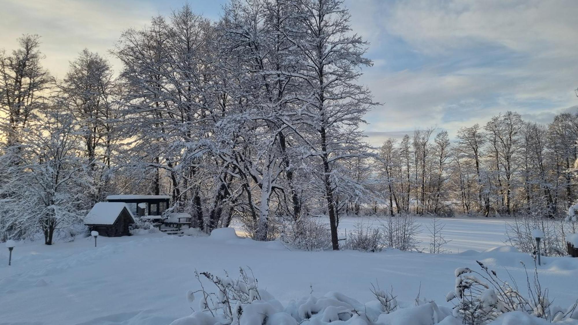 Villa Kivikoski Pyhtaa ภายนอก รูปภาพ