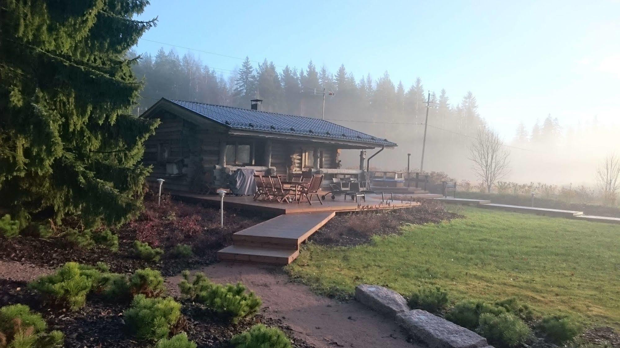Villa Kivikoski Pyhtaa ภายนอก รูปภาพ