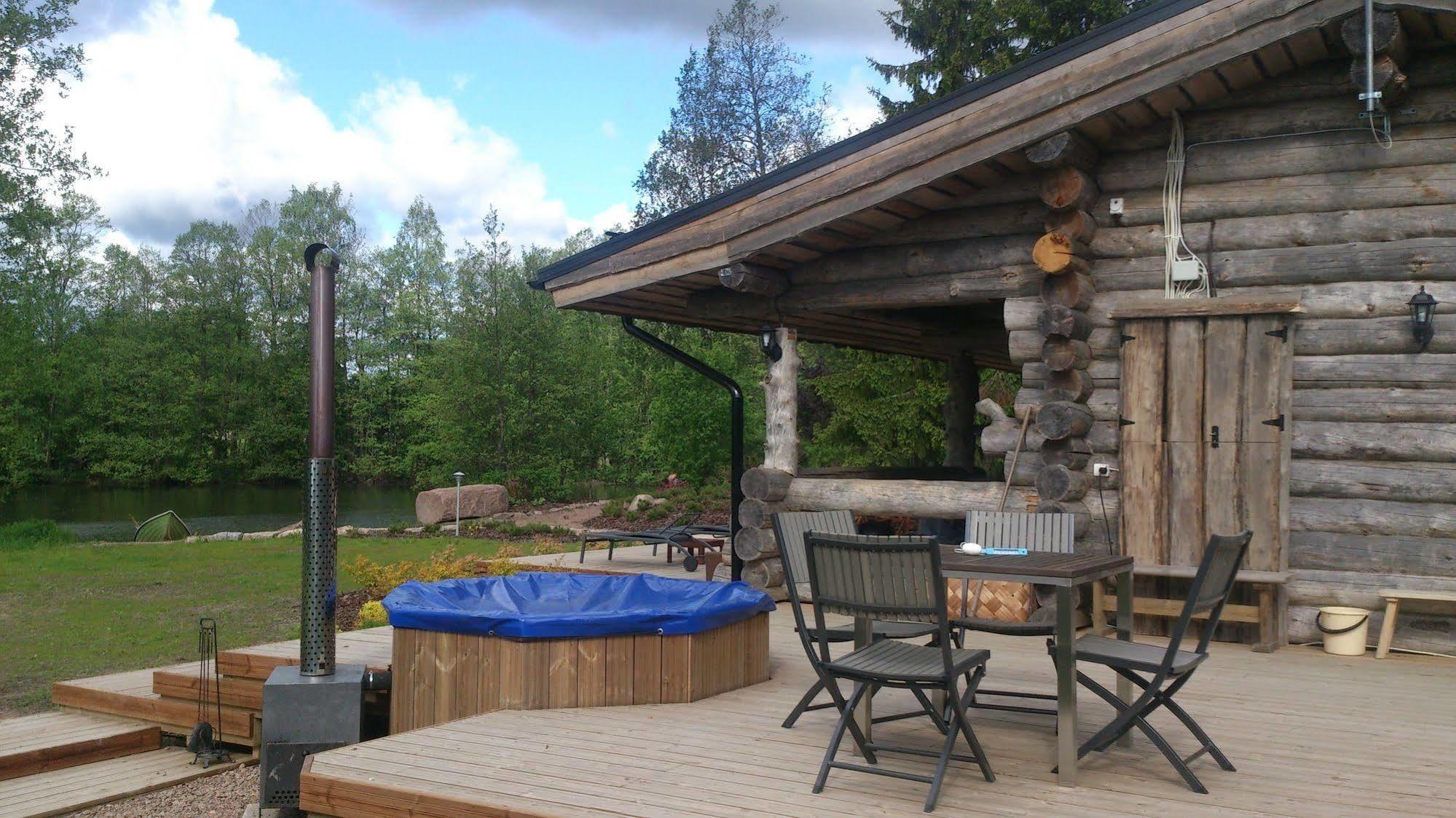 Villa Kivikoski Pyhtaa ภายนอก รูปภาพ